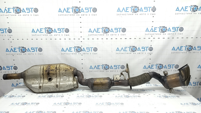 VW Tiguan 18-24 AWD exhaust pipe with catalytic converter, with bracket, torn mesh