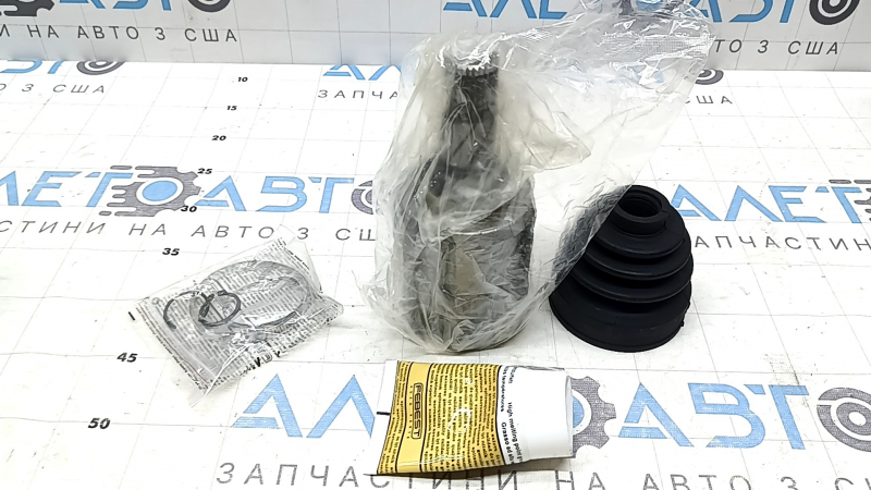 Inner front left CV joint for Nissan Murano z52 19-24