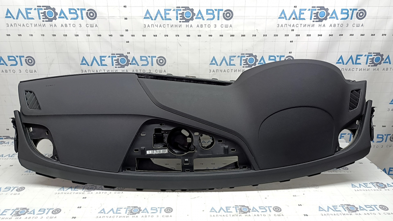 Audi A4 B9 17-25 black dashboard with AIRBAG, no projection, Bang and Olufsen, with deflector