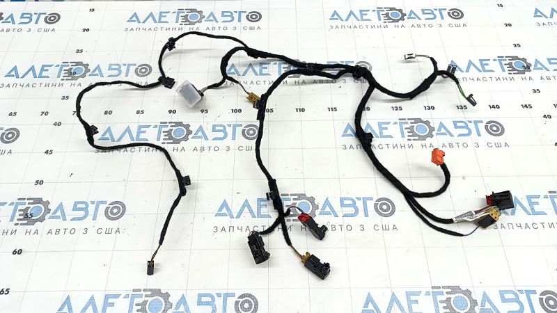 Wiring for the rear right door panel trim for the Audi A6 C8 19-24 for the backlight