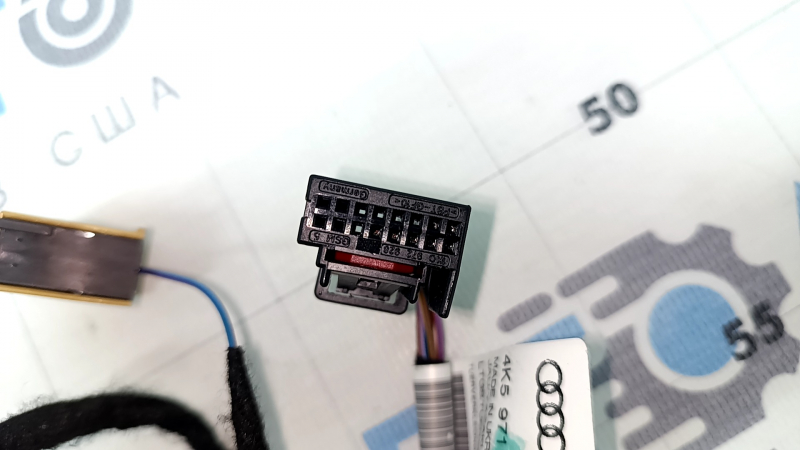 Wiring for the rear right door panel trim for the Audi A6 C8 19-24 for the backlight