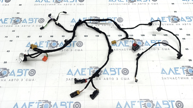 Wiring for the rear right door panel trim for the Audi A6 C8 19-24 for the backlight