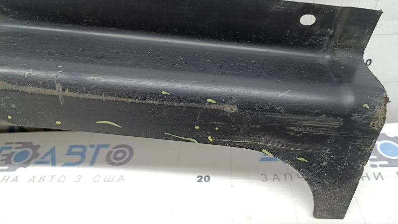 Rear right underbody protection for Porsche Macan 15-23, cracked, dented, missing mudguard fragment