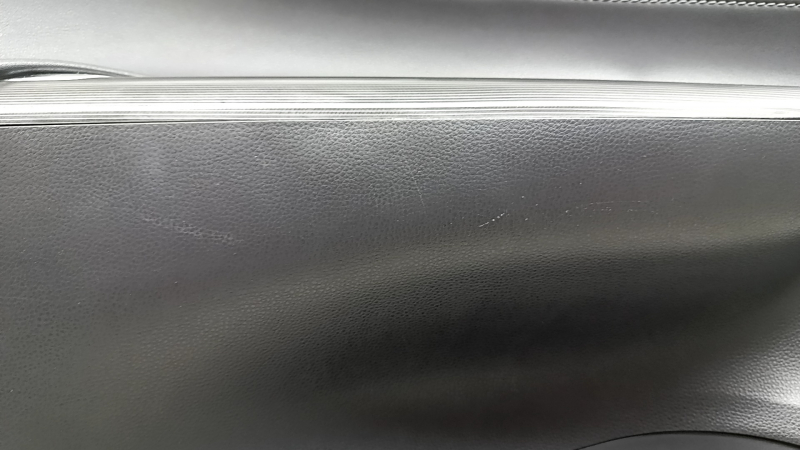 Door trim panel front left Toyota Venza 21-22 XLE, Limited black, leather, with memory seat, dark gray trim, no buttons, scratches
