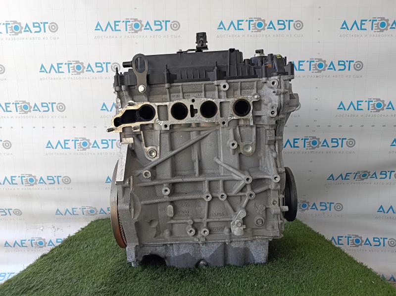 Ford Escape MK4 20-26 2.5 25EDEF hybrid engine, plug-in 56k, water damage, corrosion in cylinders, for parts