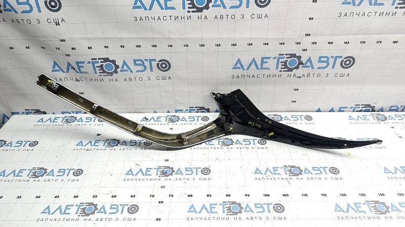 Right radiator grille molding for Mazda 3 19-26 4D chrome, chipped