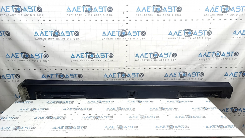 Right side sill for Mazda 3 19-26 with mudguard, Japan built, blue, scratches, missing mounting clips