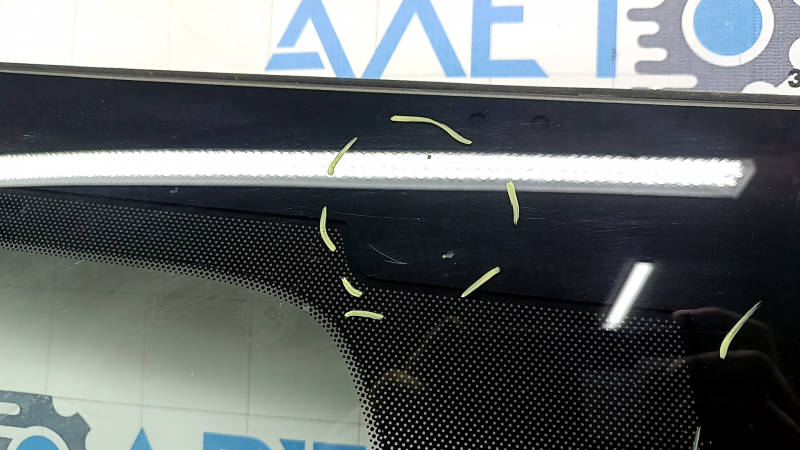 Mazda 3 19-23 windshield with camera and rain sensor, Japan built, air vents along the edge, chips, scratches