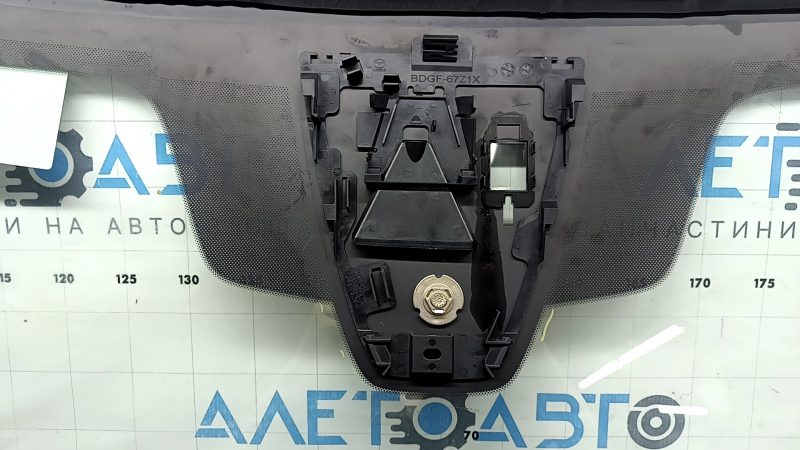 Mazda 3 19-23 windshield with camera and rain sensor, Japan built, air vents along the edge, chips, scratches