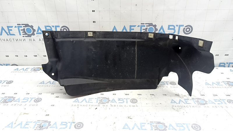Front left fender liner, front part of Audi A4 B9 17-25, cracks, broken mount