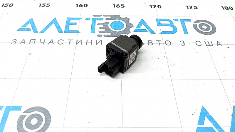 Audi Q5 80A 18-24 front view camera 360 in the radiator grille, sand, chip