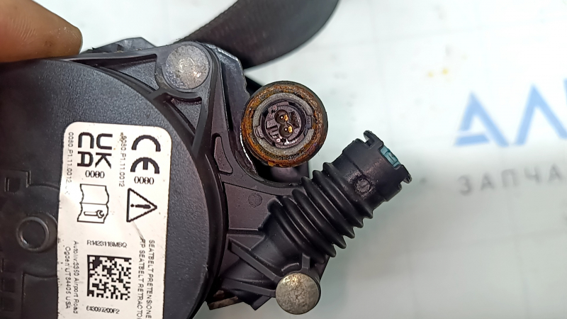 Passenger seat belt with squib and tensioner Ford Escape MK4 20-26 black, sooty, melted