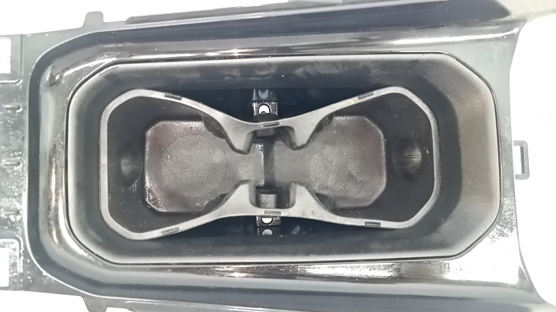 Center console trim cup holder Jeep Compass 22-26 black gloss, dented cup holder