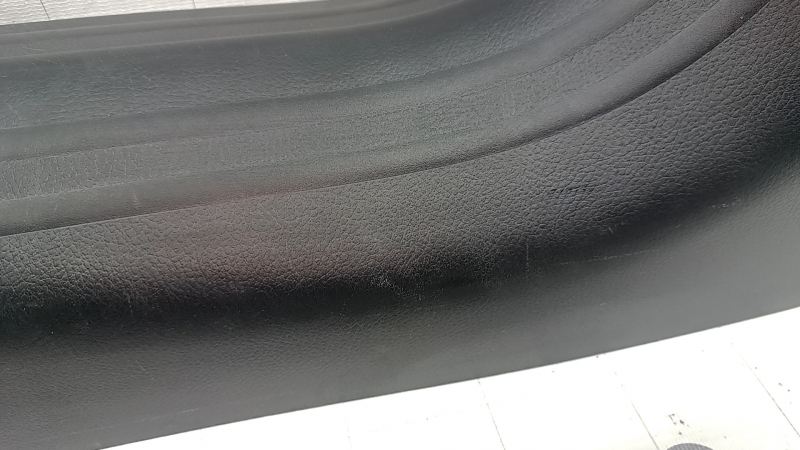 Jeep Compass 17-26 front left door sill trim, black, scratches