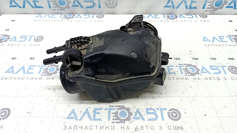 Air duct from the Volvo XC60 22-26 B6 filter second