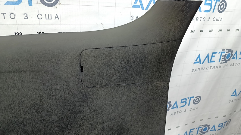 Kia Sportage 23-26 black electric trunk lid trim with handle, scratches, sooty