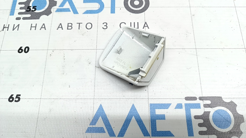 Keyless entry door handle plug for the front left Hyundai Santa Fe 24-26