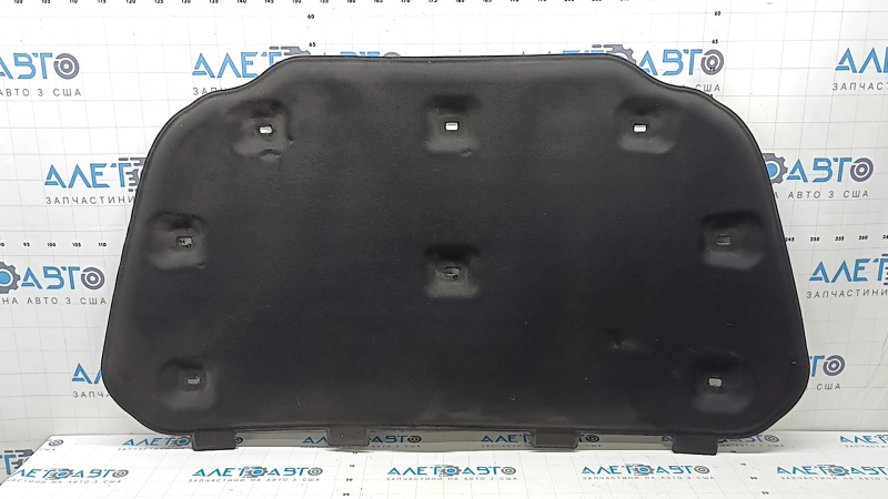 Volvo XC60 18-26 hood insulation dents, tears