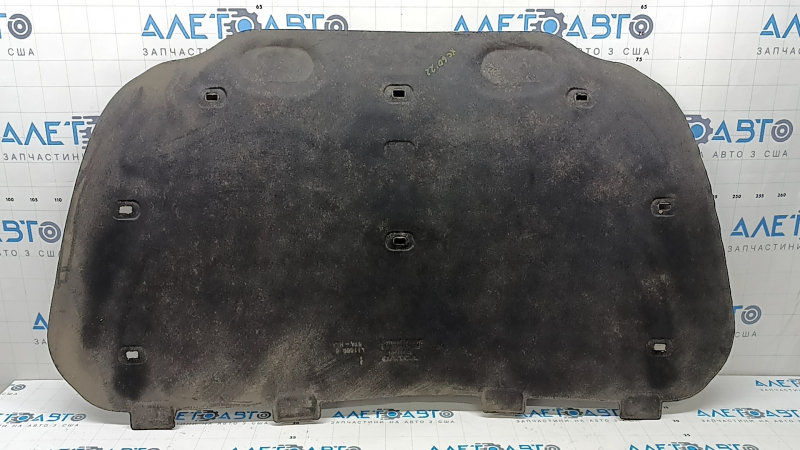 Volvo XC60 18-26 hood insulation dents, tears