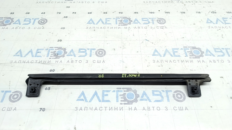 Right tailgate rubber seal for Kia Sportage 23-26