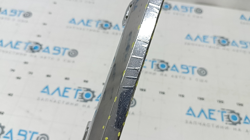 Volvo XC60 22-23 chrome front bumper molding, swollen chrome, bumps