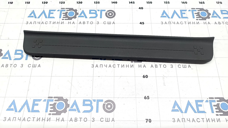 Hyundai Santa Fe 2020-2021 outer front right door sill plate, dark gray