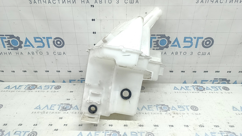 Hyundai Santa Fe 24-26 Windshield Washer Reservoir