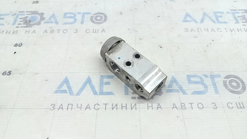 Hyundai Santa FE 24-26 HEV 2.5 Air Conditioning Valve