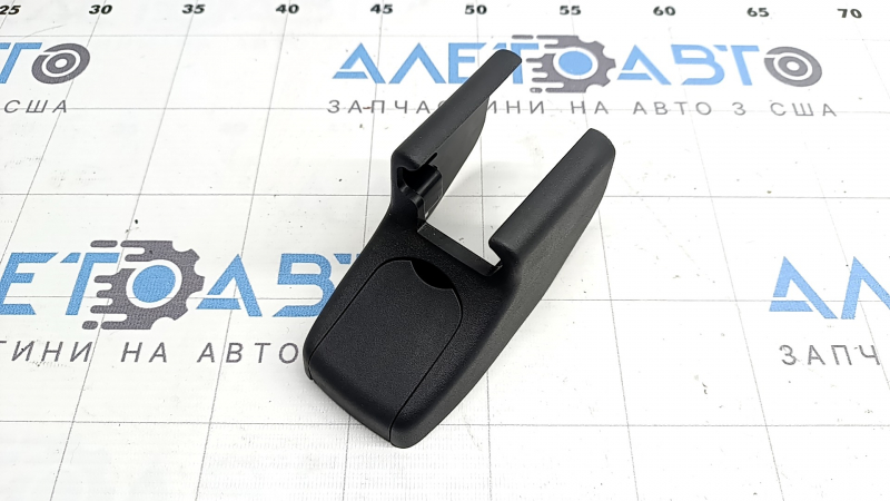 Rear left driver's seat runner plug for Hyundai Santa Fe 24-26, dark gray