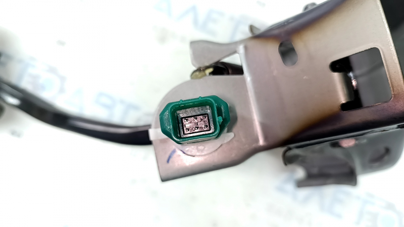 Hyundai Santa Fe 24-26 brake pedal with sensor