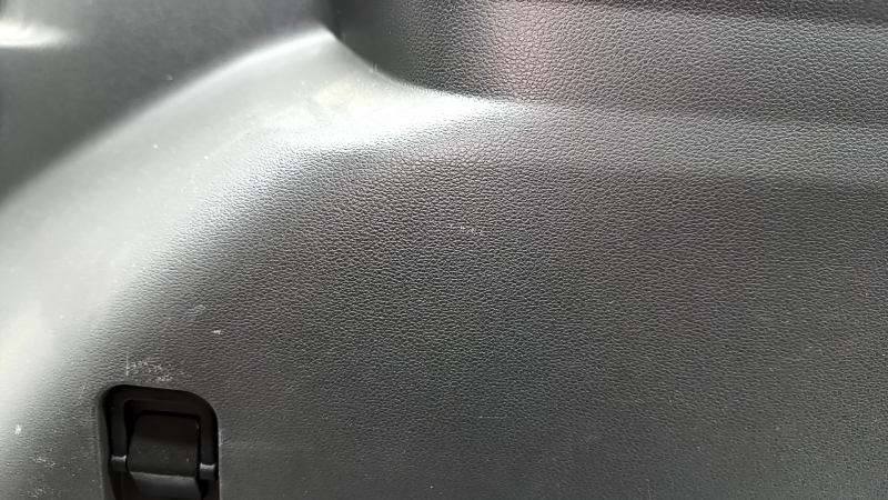 Right wheel arch trim Hyundai Santa Fe 24-26, gray, under climate control, scratches, whitened plastic, cracked