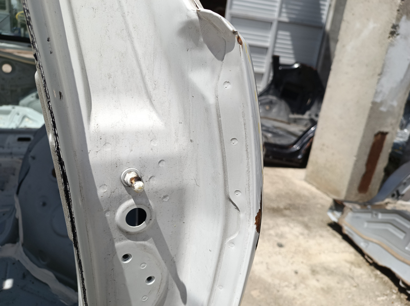 Quarter wing rear right Hyundai Santa Fe 24-26 on the body, white, dented