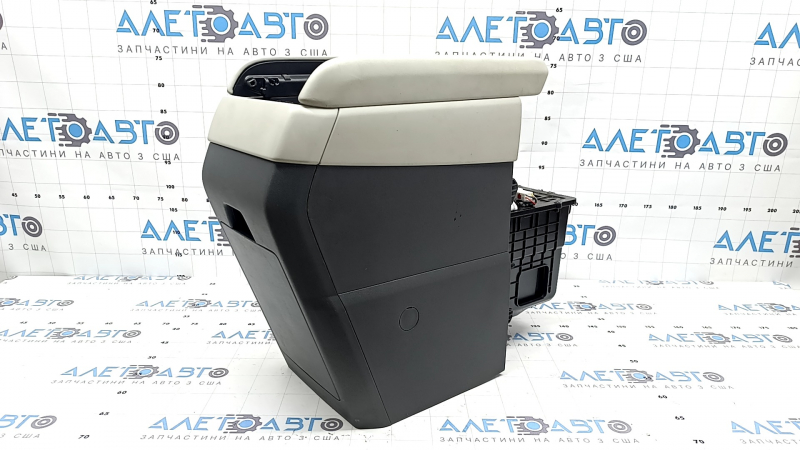 Hyundai Santa Fe 24-26 gray center console pocket box