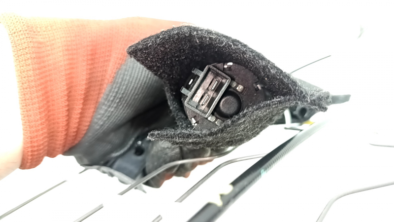 Lumbar support for the driver's seat of the Ford Fusion mk5 13-20