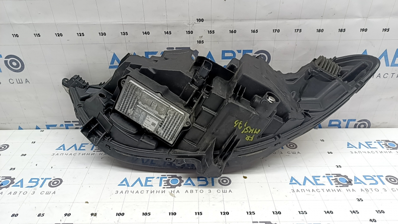 Right front headlight assembly for Ford Fusion mk5 17-20 LED, with DRL, polishable, chipped