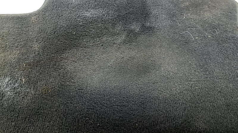 Set of 2 fabric floor mats for the front of the Audi A5 F5 18-25 5D black, dry-cleanable, driver's side worn