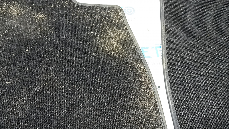 Set of 2 fabric floor mats for the front of the Audi A5 F5 18-25 5D black, dry-cleanable, driver's side worn