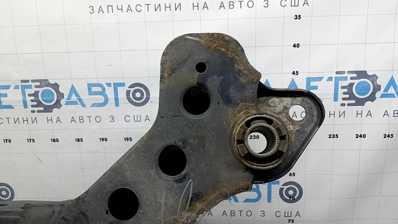 Ford Fusion mk5 13-20 FWD rear subframe rusty, 2 microcracks