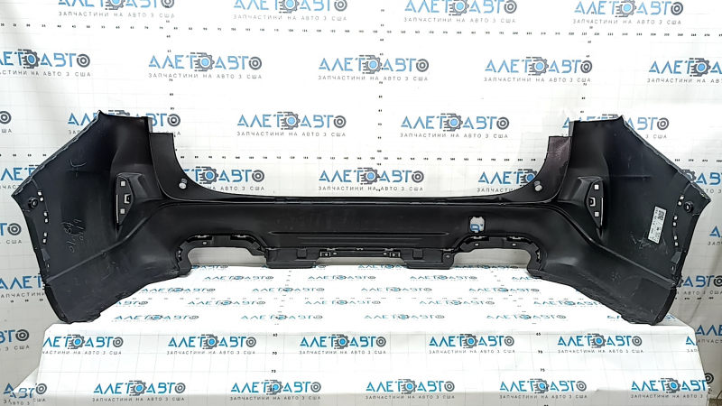 Subaru Forester 25-26 rear bumper, graphite, scratches, cracks, cracks in the fasteners