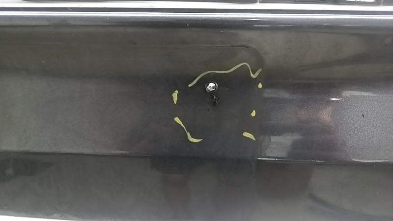 Front bumper, bare, Toyota Highlander 20-26, without parking sensors, graphite, scratches, tear, missing fragment, broken mount, non-factory holes