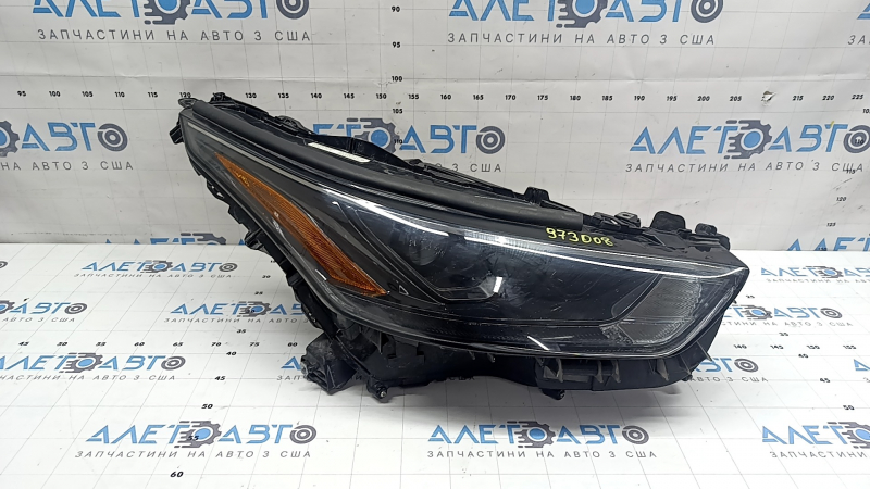 Toyota Highlander 21-26 LED front right headlight, without DRL, dark, polished, scratches