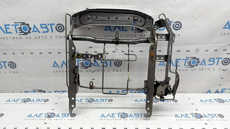 Lower frame of the rear left seat (2nd row) Toyota Highlander 20-26 for 7 seats, mechanical