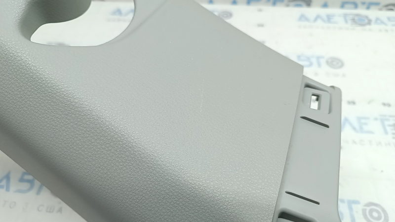 Left front rear pillar trim for Toyota Highlander 20-26, gray, scratches