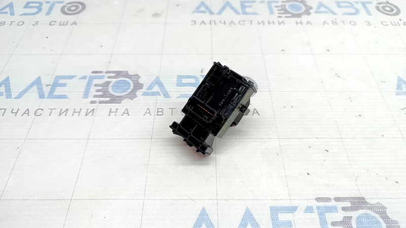 Rear left window lift control Lexus UX200 UX250h 19-