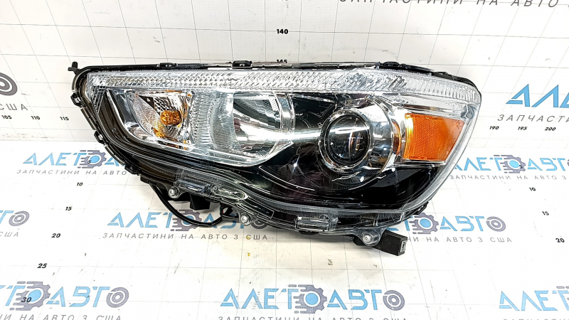 Mitsubishi Outlander Sport ASX 10-19 xenon left front headlight