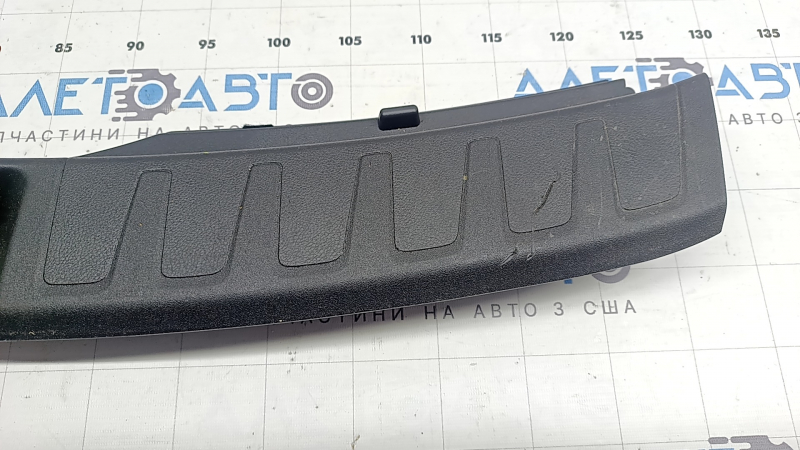 Lexus UX250h trunk opening trim 19-22 scratches, worn
