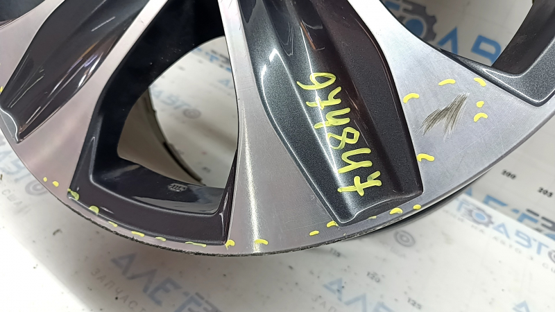 R18x8J ET35 Toyota Highlander 20-26 curb rim, for rent