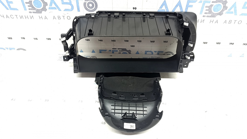 Kia Sorento 21-24 HEV, PHEV black instrument cluster trim