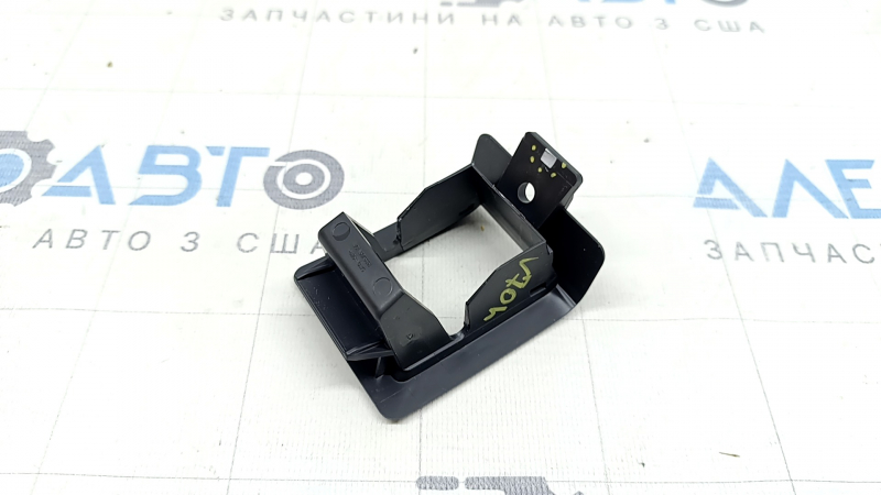 Isofix lining for the rear row of seats of Toyota Camry v70 18-24 gray, broken guide