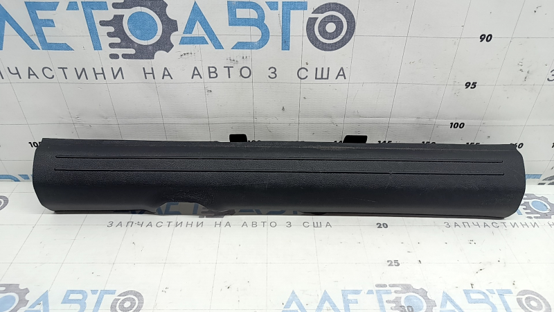 Inner front left door sill plate for Kia Sorento 21-26 HEV, PHEV, black, scratches